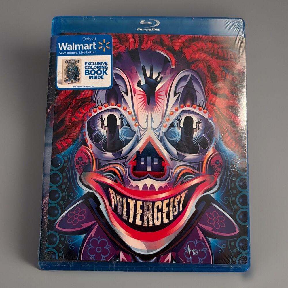 Poltergeist 2015 (Blu-ray) Walmart Exclusive W/ Coloring Book Inside New Sealed!